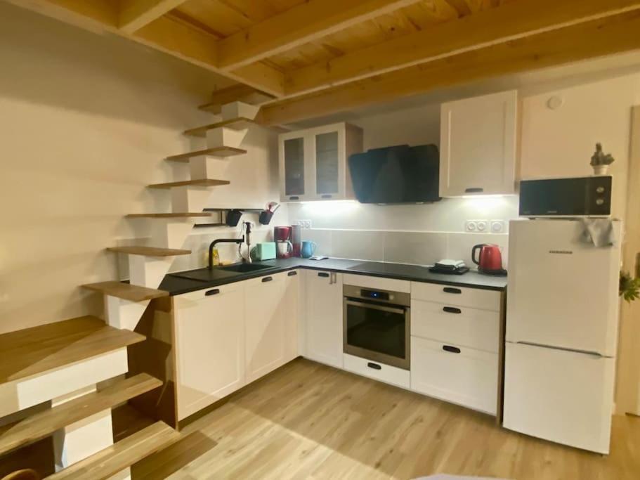 Les Sept Iles Apartment บาดอง ภายนอก รูปภาพ